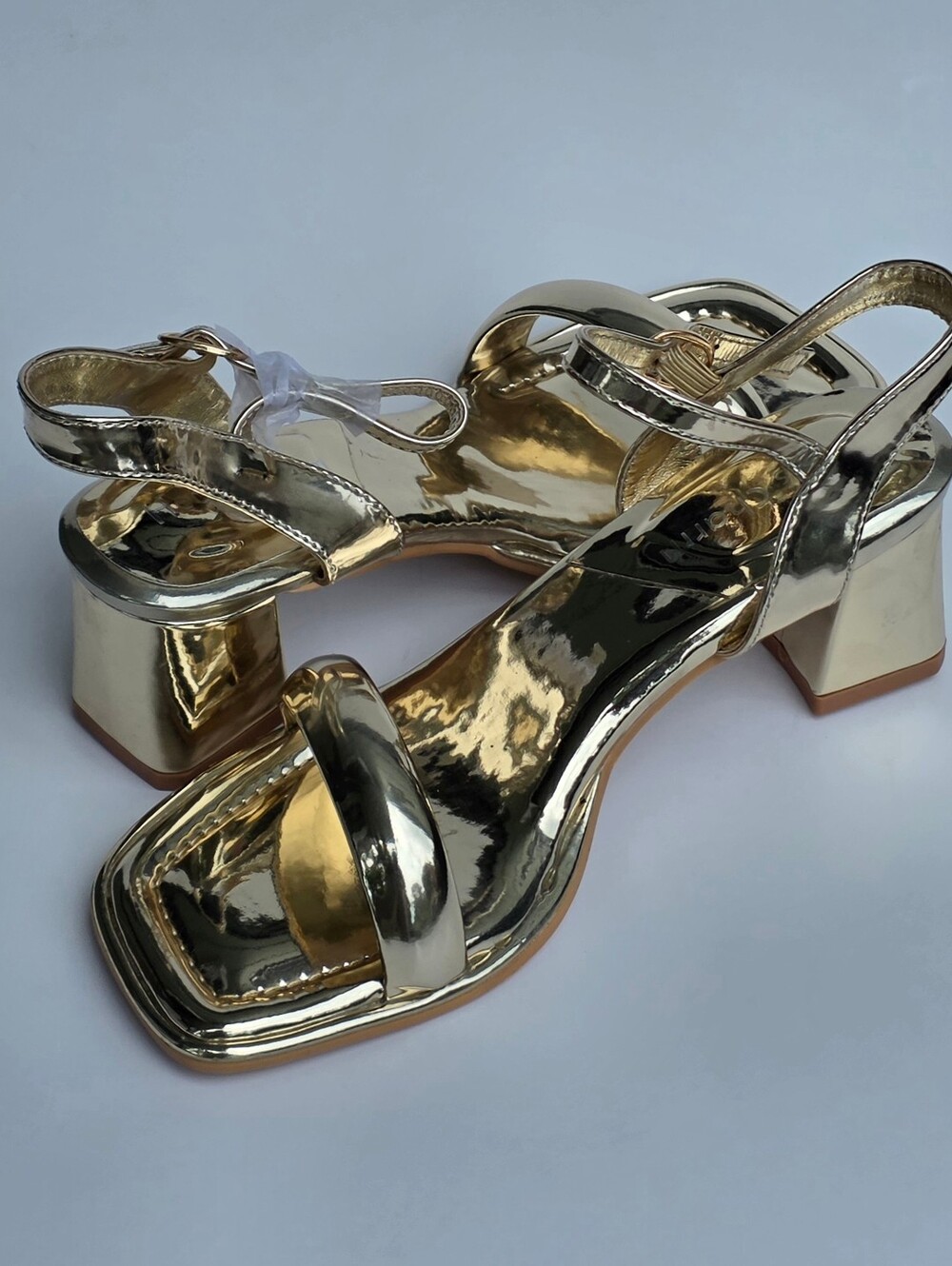 Heels Charm Gold Metallic Block Heel Sandals Size 6 Square Toe